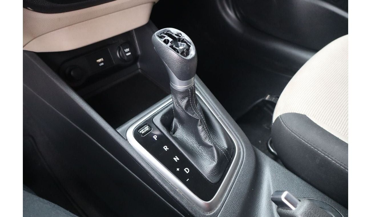 هيونداي أكسنت Base 1.6L (138 HP) GCC