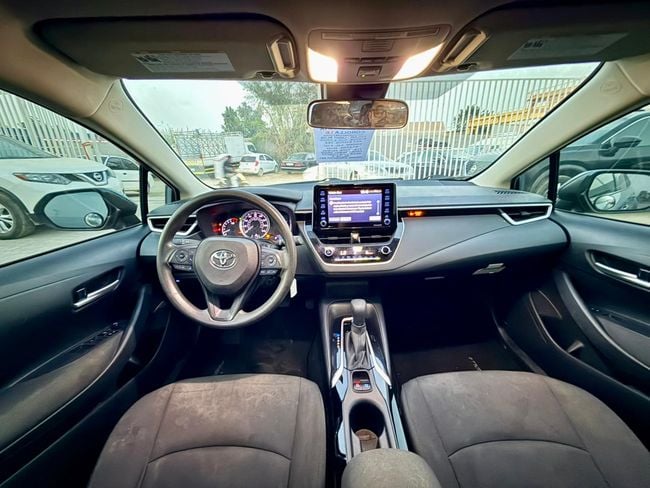Toyota Corolla Mileage: 45,149 miles Engine: 1.8L 4-Cylinder Gasoline Horsepower: 139 HP Transmission: CVT Automati, миниатюра 30