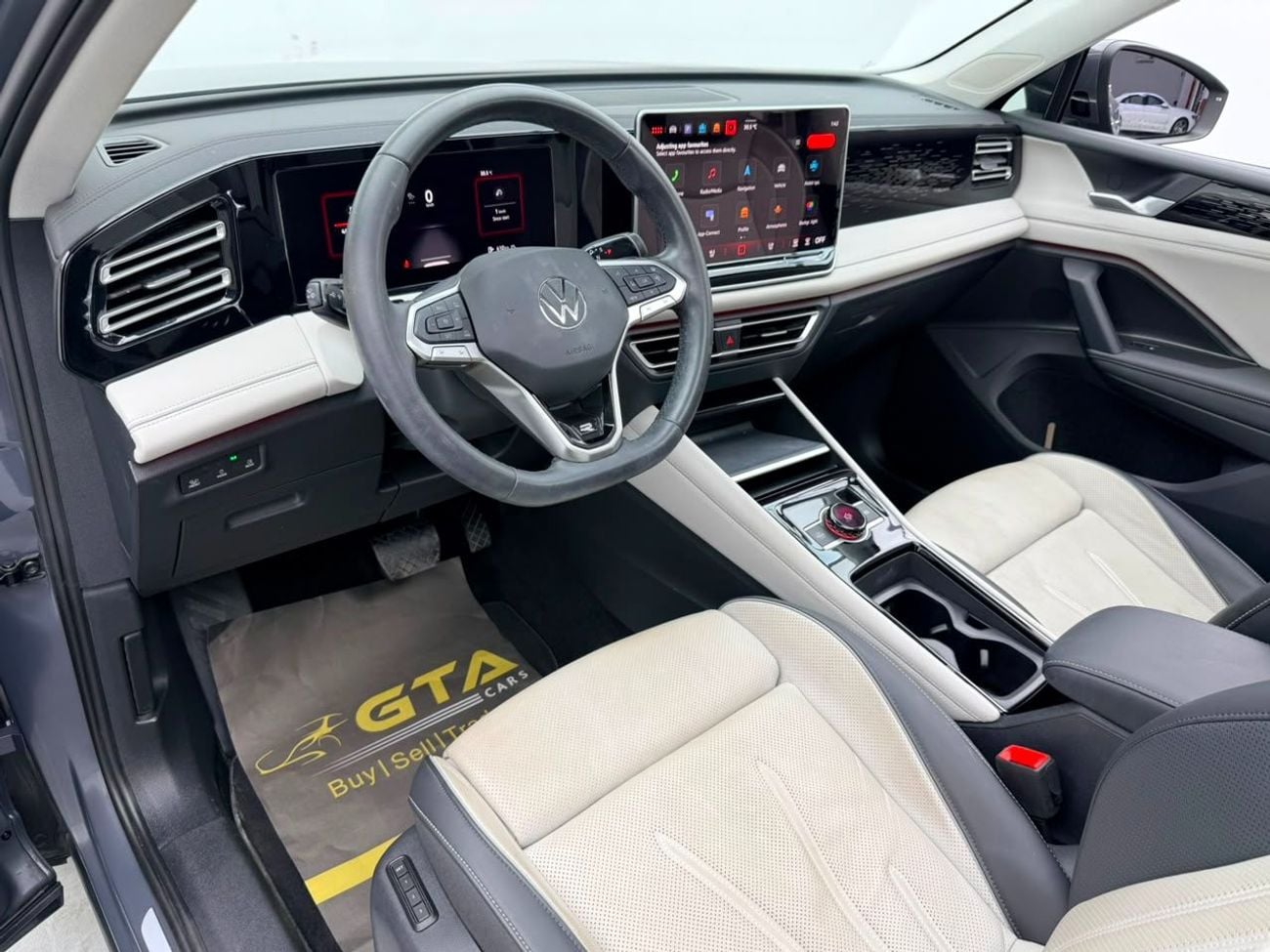 Volkswagen Tiguan Elegance Premium 2024 Volkswagen Tiguan Elegance Premium, 2027 VW Warranty + Service Pack, Low Km, Fully Loaded, GCC
