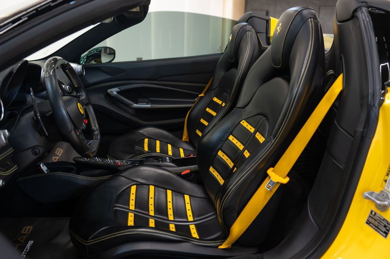 فيراري ف ٨ سبيدر - 2023 | 7 YRS SERVICE CONTRACT | FULL SERVICE HISTORY | GCC | LOW MILEAGE | PERFECT CONDITION