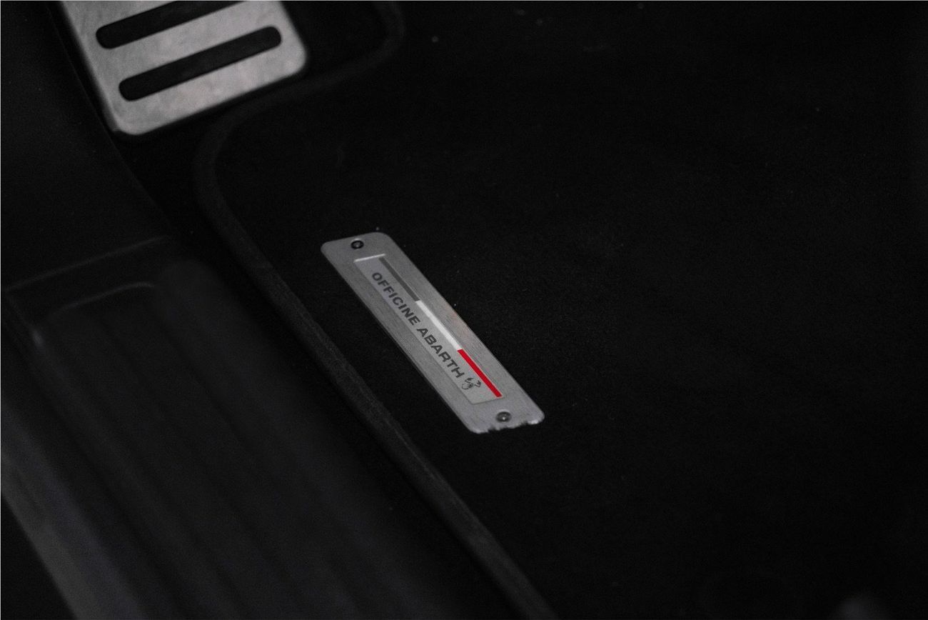 أبارث 595 2022 Abarth 595 Competizione  / Full Fiat Service History & Fiat Warranty