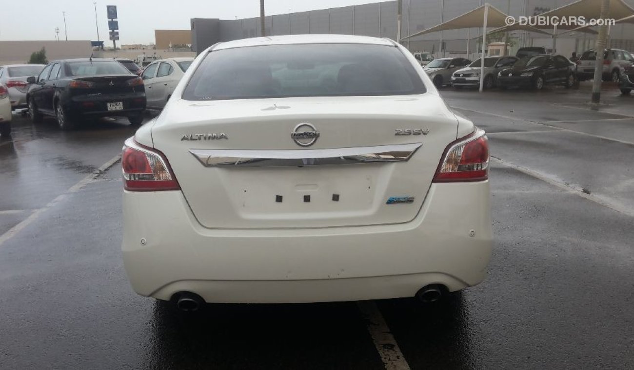 Nissan Altima