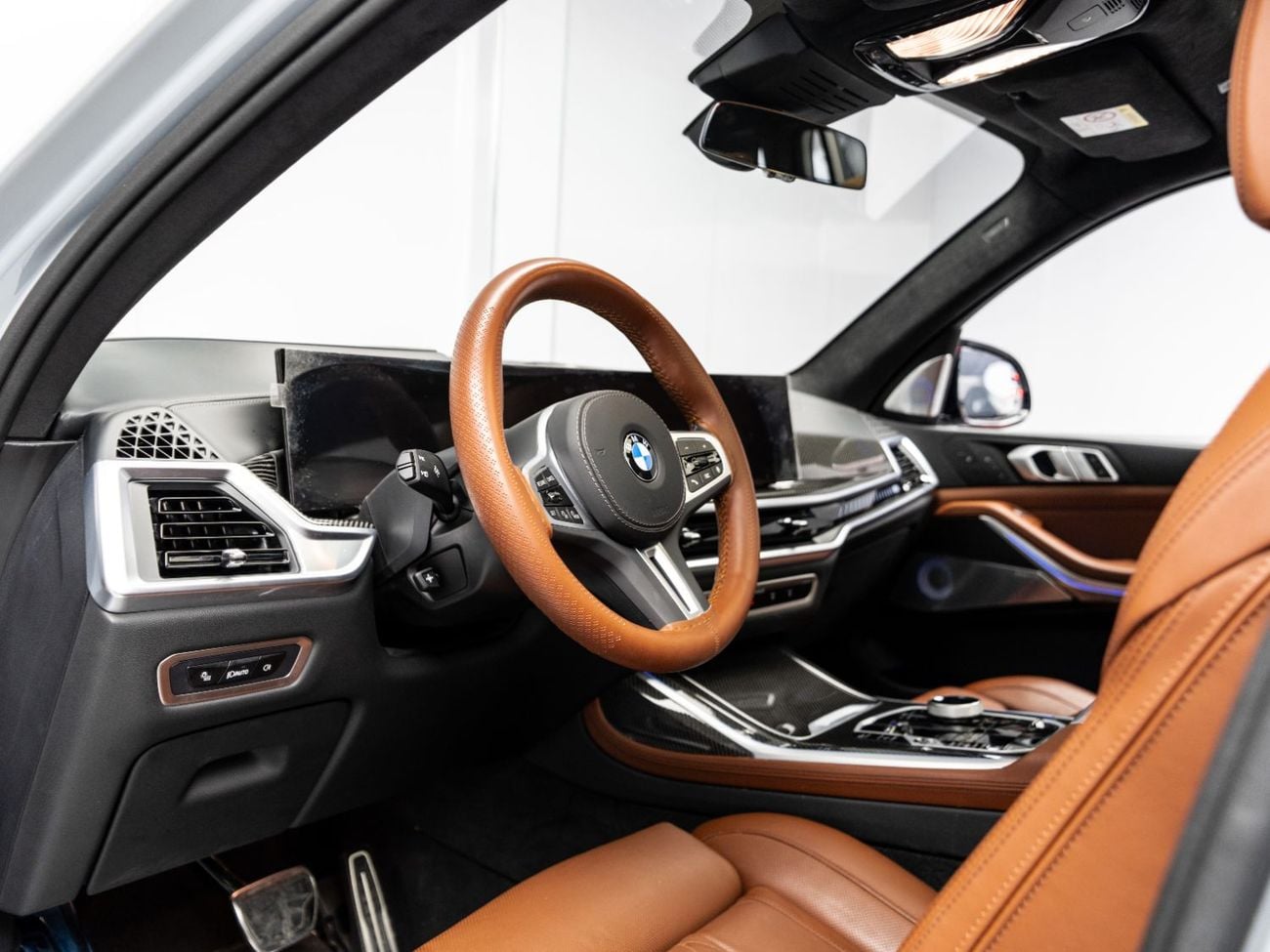 بي أم دبليو X7 M60i XDRIVE 2024 BMW X7 M60i Xdrive, 4.4 TC V8, 4WD, 530bhp, 8 Speed Auto