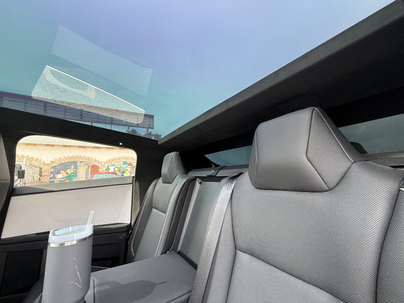 Tesla Cybertruck Cyberbeast