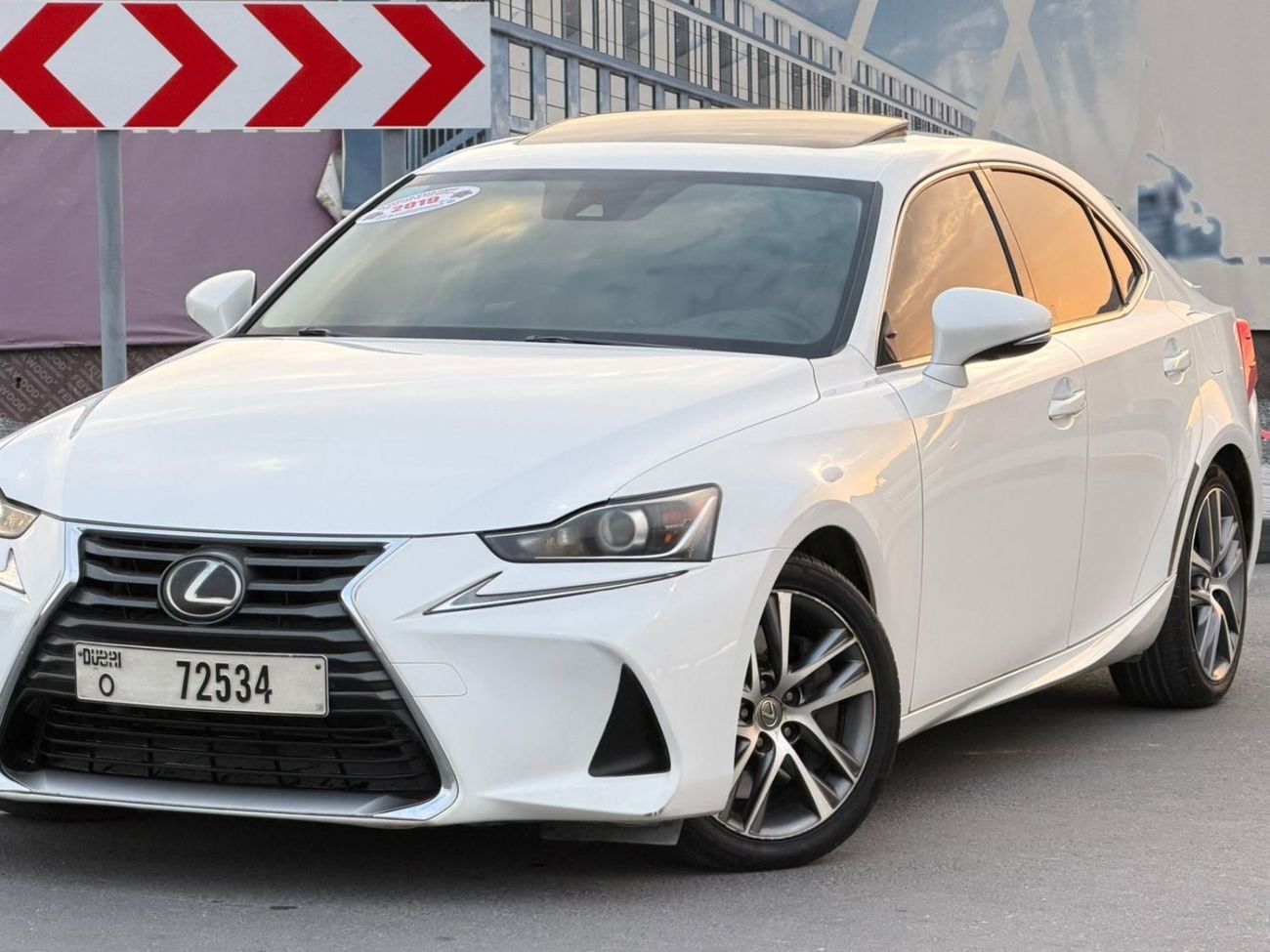 لكزس IS 300 فل اوبشن فتحه سقف