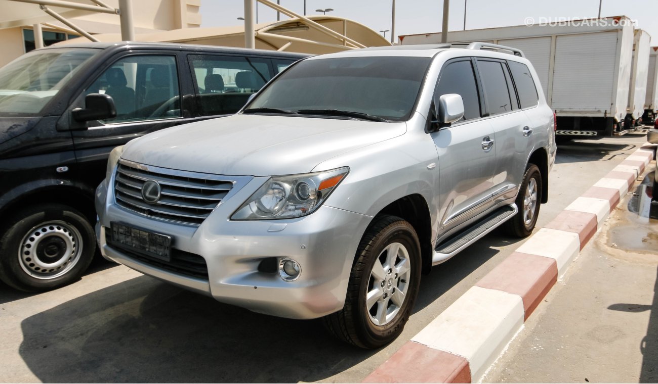 Lexus LX570