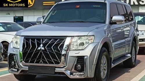 Mitsubishi Pajero / GLS / V6 / 3.5L / SUNROOF / FULL OPTION / 4WD (LOT # 706723)