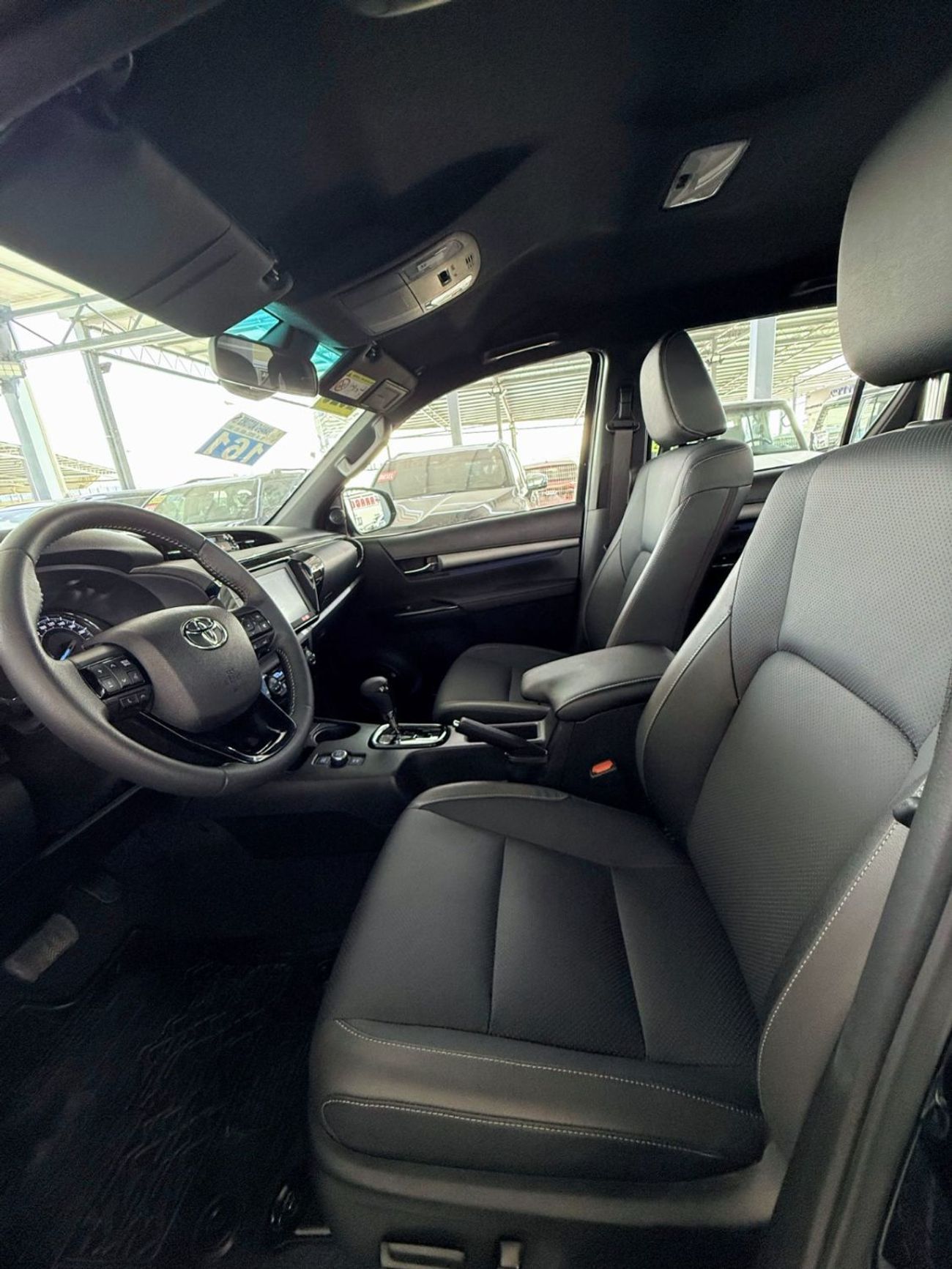 تويوتا هيلوكس HILUX ADVENTURE 2.8 DIESEL MHEV HYBRID **EXPORT ONLY**التصدير فقط خارج الخليج**