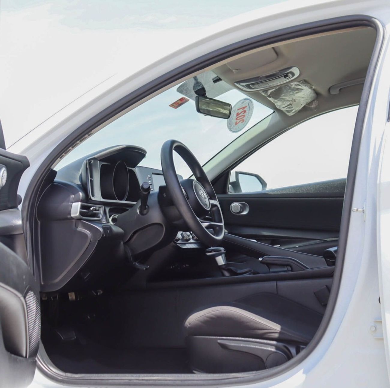 هيونداي إلانترا Smart 1.6L Hyundai Elantra 2021 GCC 1.6 L accident-free,  in excellent condition, 769 P.M