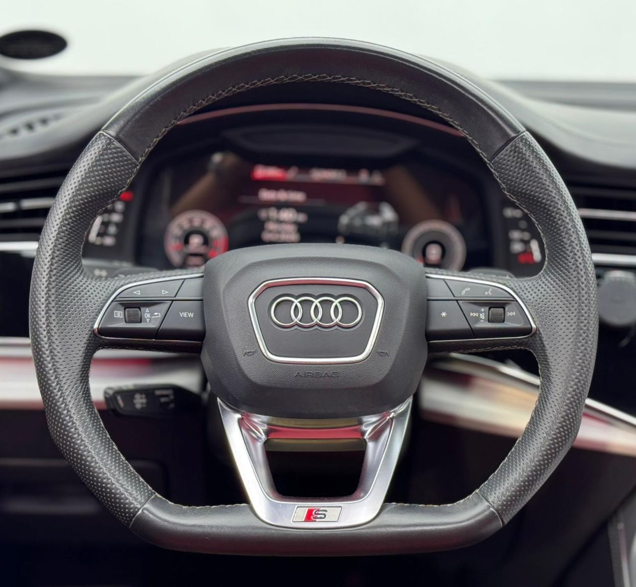 أودي Q8 2021 Audi Q8 55 TFSI Quattro S-Line, 2026 Audi Warranty + Service Pack, Excellent Condition, GCC