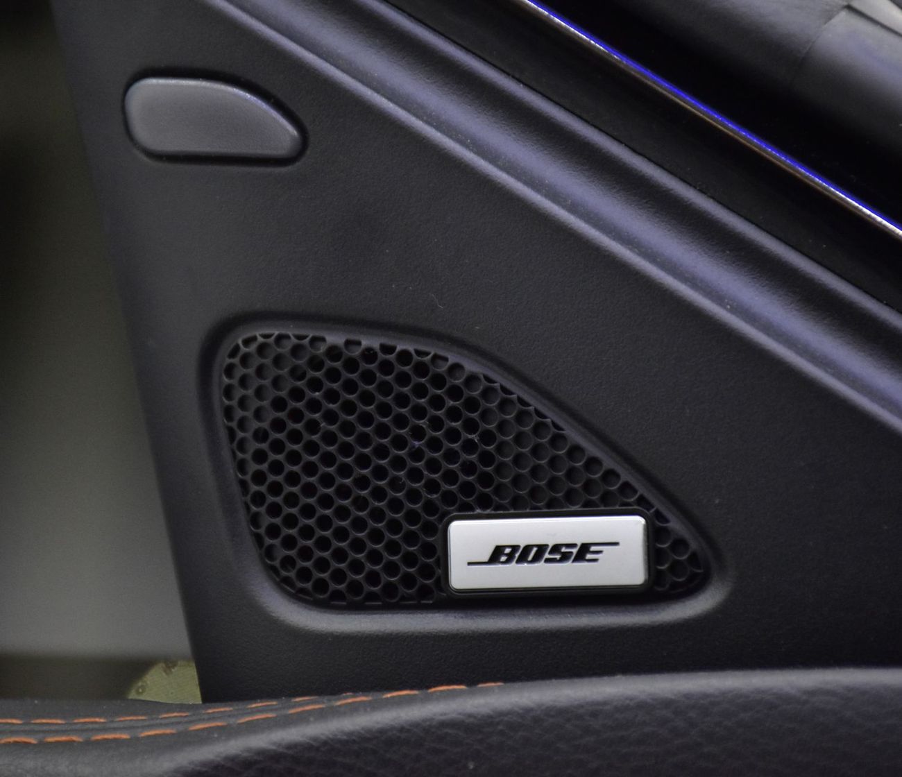 نيسان ماكسيما