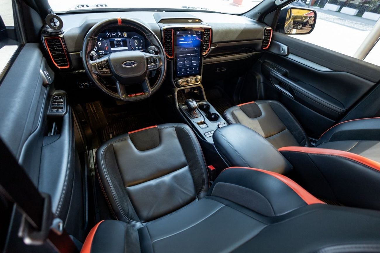 Ford Ranger Raptor 3.0T (392 HP) V6 Ford Ranger Raptor 2023 GCC | | Agency Warranty | Service Contract