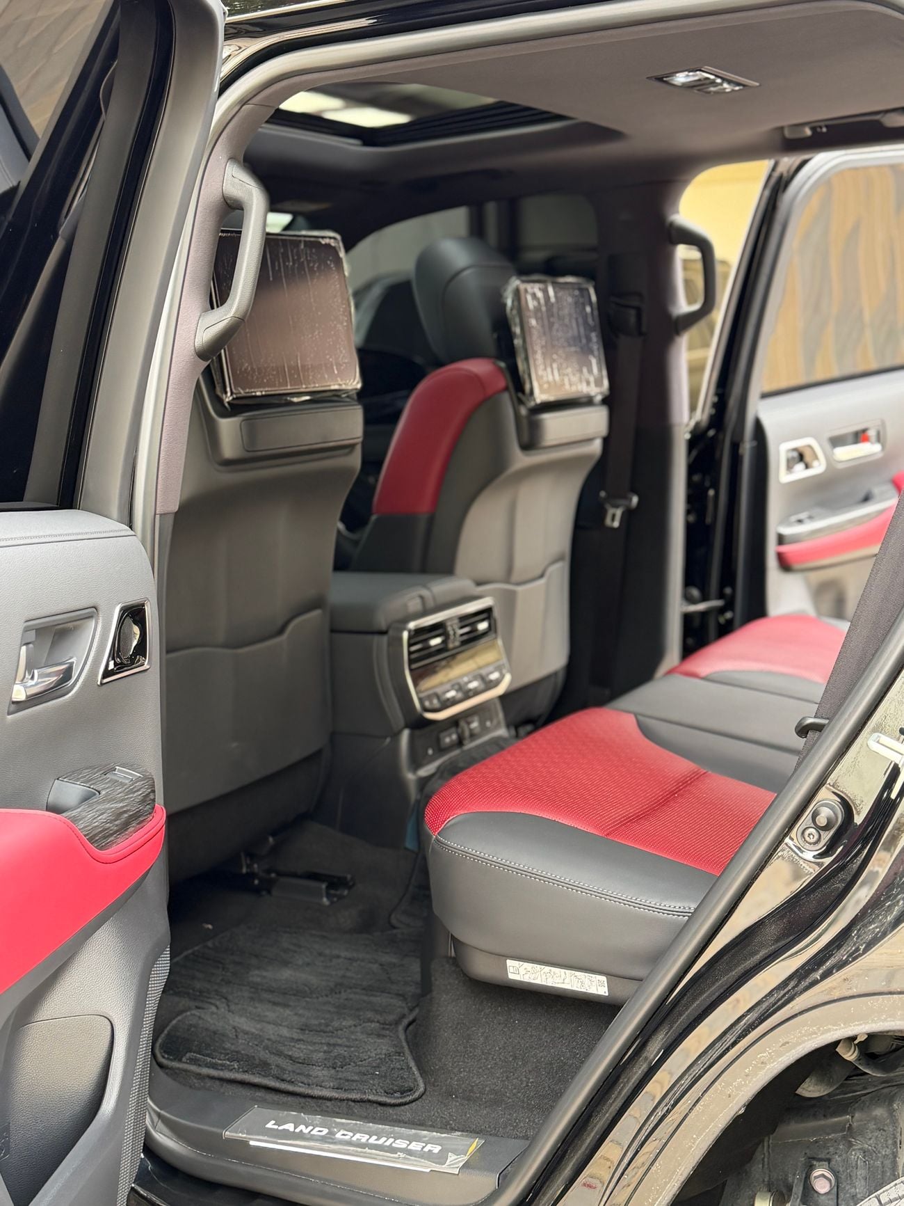 تويوتا لاند كروزر