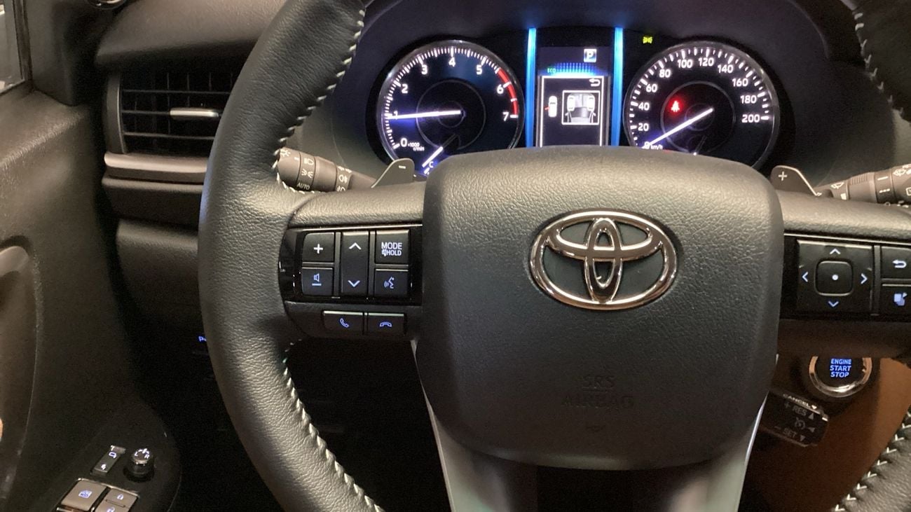 Toyota Fortuner 4.0 4WD AUTO 7STR GXR RA/RB | Guaranteed Warranty | 0 Down Payment