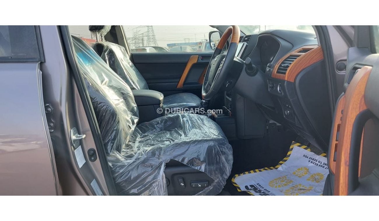 تويوتا برادو 2018 VXL 4x4 Diesel 2.8Cc Sunroof, Electric & Leather Seats, Premium Condition, 7 Seater