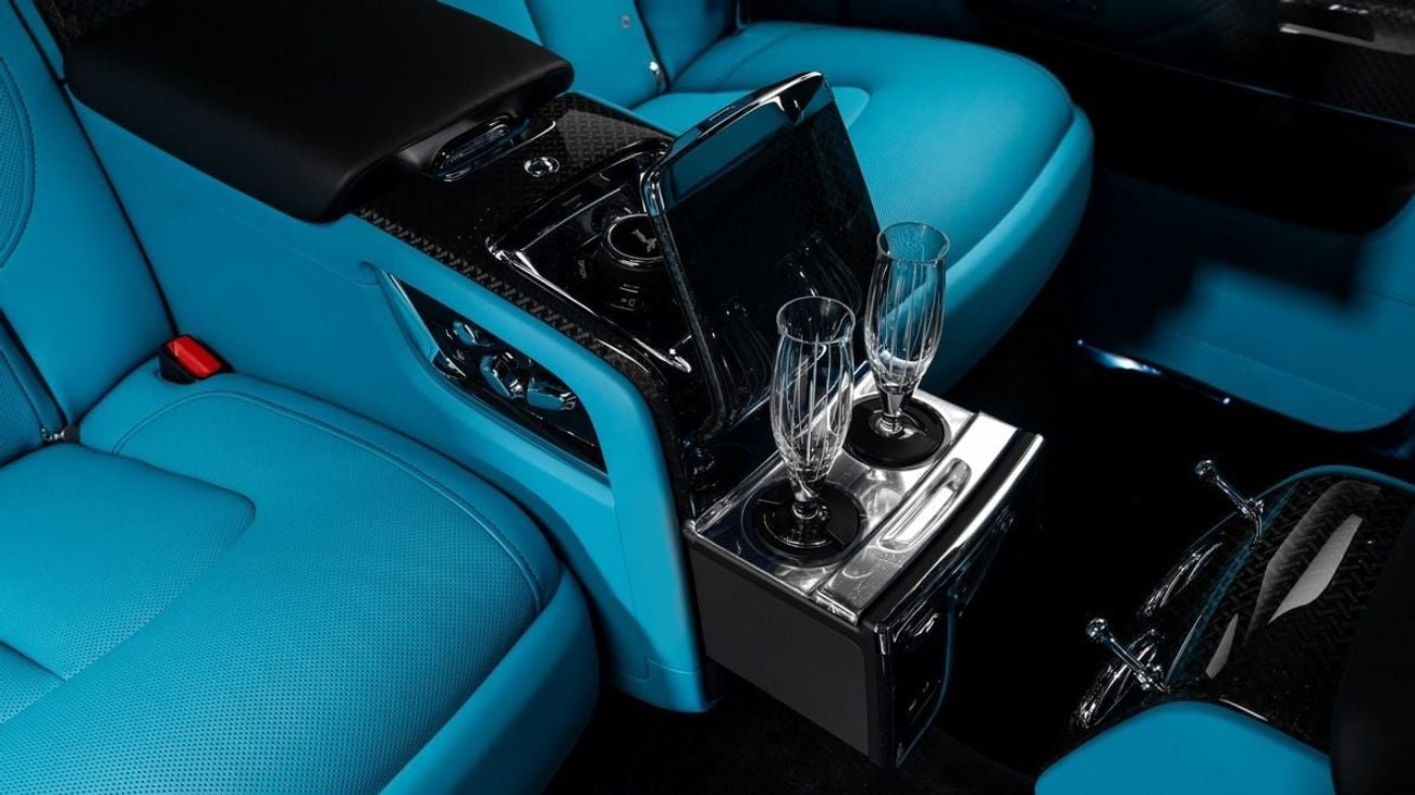 Rolls-Royce Cullinan Black Badge - 2026 - GCC Specs - Under Warranty and Service Contract