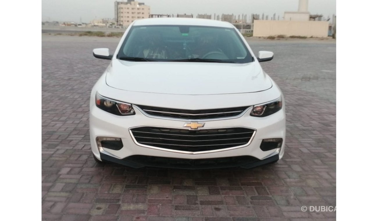 Chevrolet Malibu Chevrolet Malibu LT model 2018 in excellent condition inside and out, with a little walkway, and a w