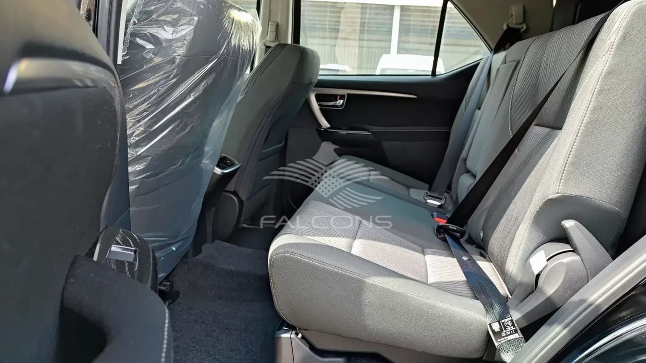Toyota Fortuner EXR Toyota Fortuner 2.4L COMFORT 4X4 6AT