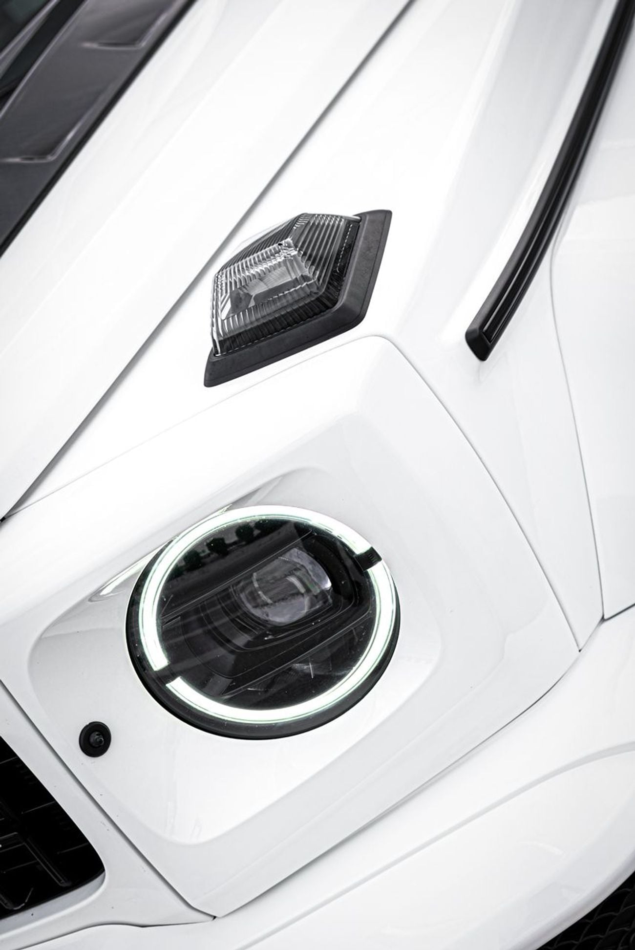 Mercedes-Benz G 63 AMG Std 4.0L Brabus Kit AMG