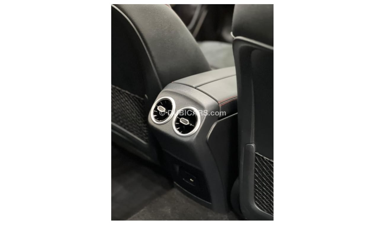 مرسيدس بنز A 35 AMG بريميوم 2021 Mercedes Benz A35 AMG 4Matic, Feb 2026 Mercedes Warranty, 2025 Mercedes Service Pack, G