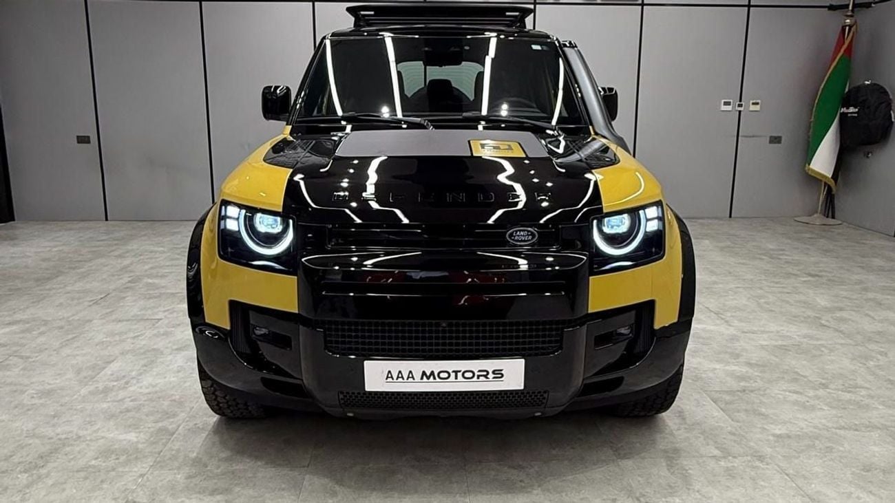 Land Rover Defender Trophy Edition V6 | GCC Specs | 5-Year Warranty & Service Contract