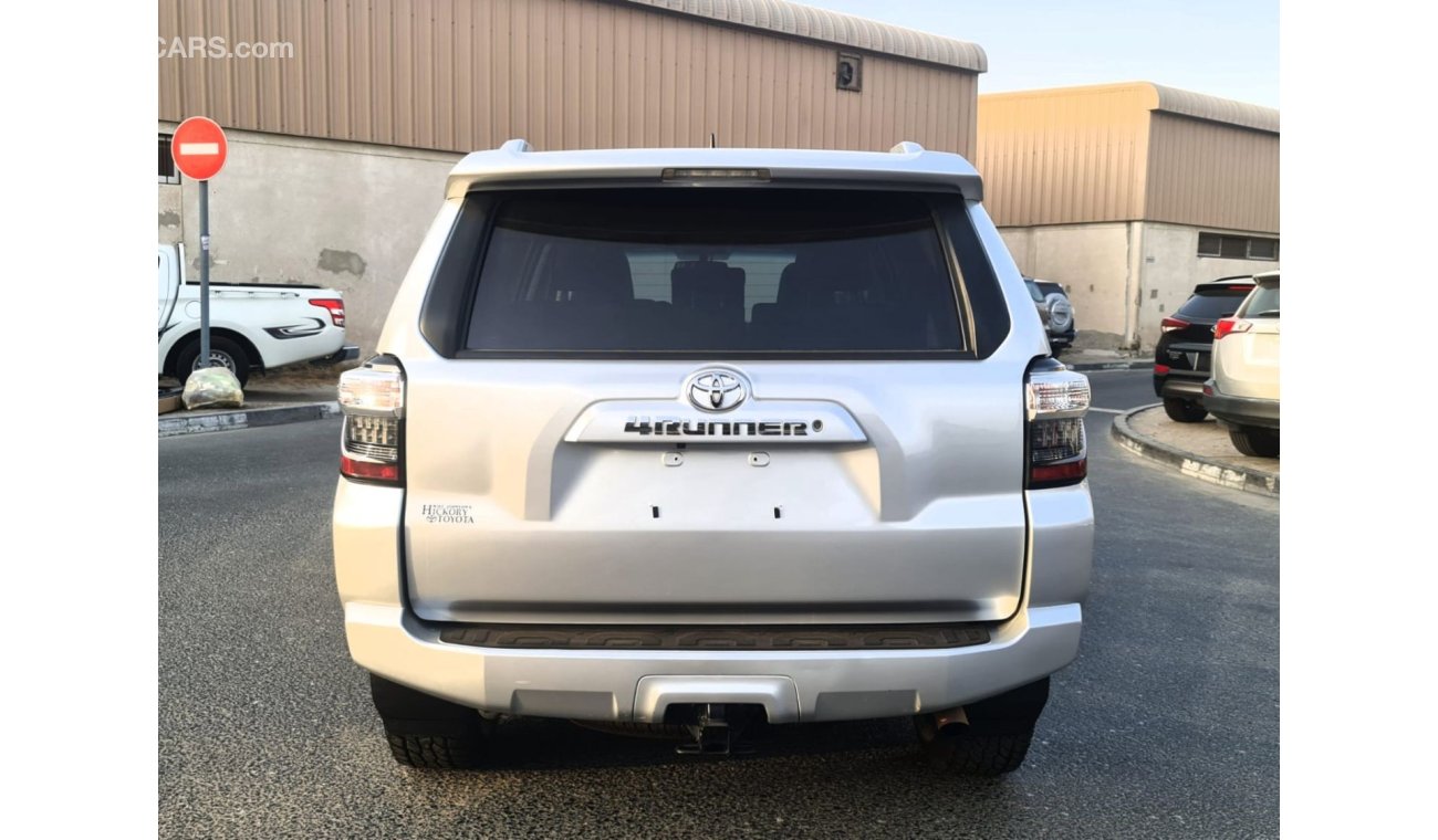 تويوتا 4Runner *Best Offer* 2018 Toyota 4Runner Limited Edition 4X4 Full Option - beautifully Maintained Vehicle