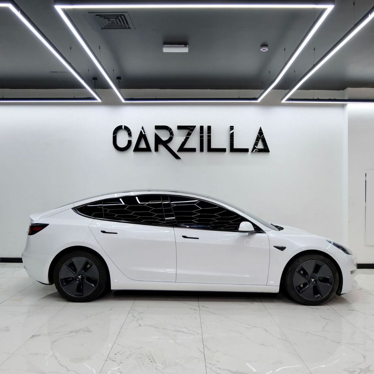 تسلا موديل 3 Long Range (AWD) Tesla Model 3 Long Range 2021 AWD | Under Tesla Warranty | Perfect Condition