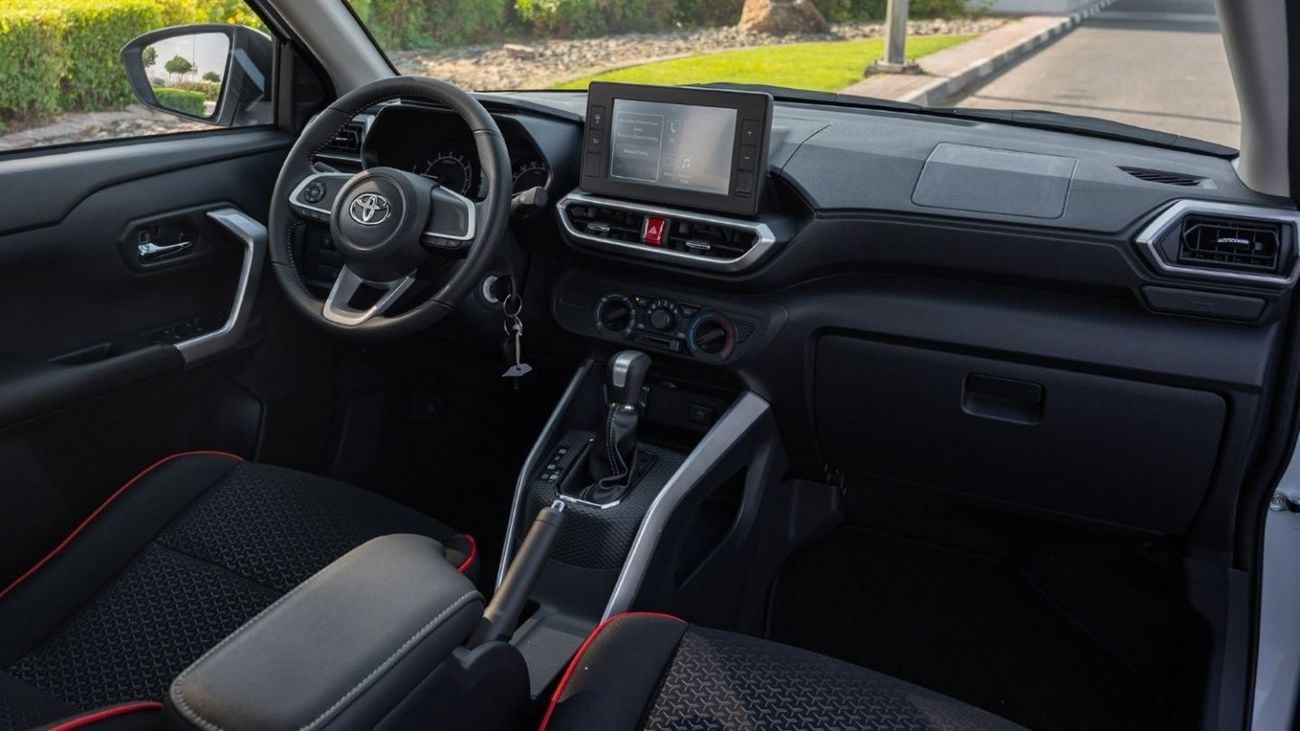 تويوتا ريز Limited 1.0L Petrol 2024YM