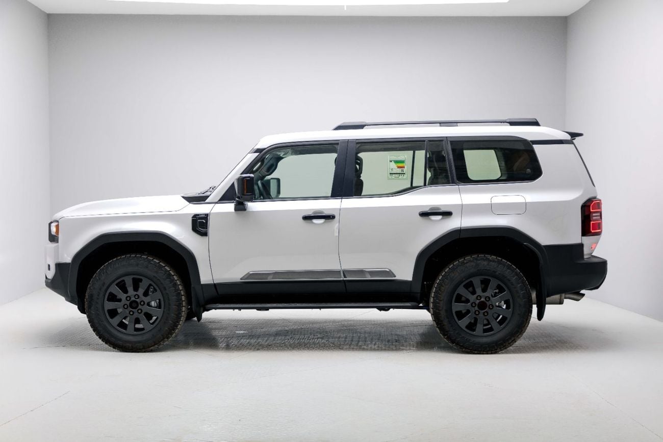 Toyota Prado ADVENTURE 2.8L - PLATINUM WHITE INSIDE DK CHESTNUT | EXPORT ONLY