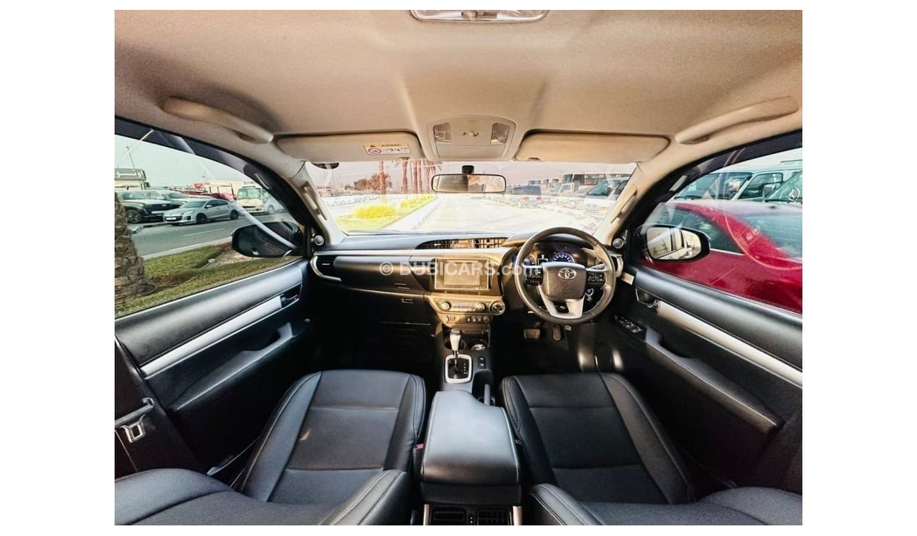 تويوتا هيلوكس 2019 FULL OPTION SPORTS 4x4 DIESEL 2.8L RHD |DIGITAL AC| PUSHS START |ELECTRIC SEATS|