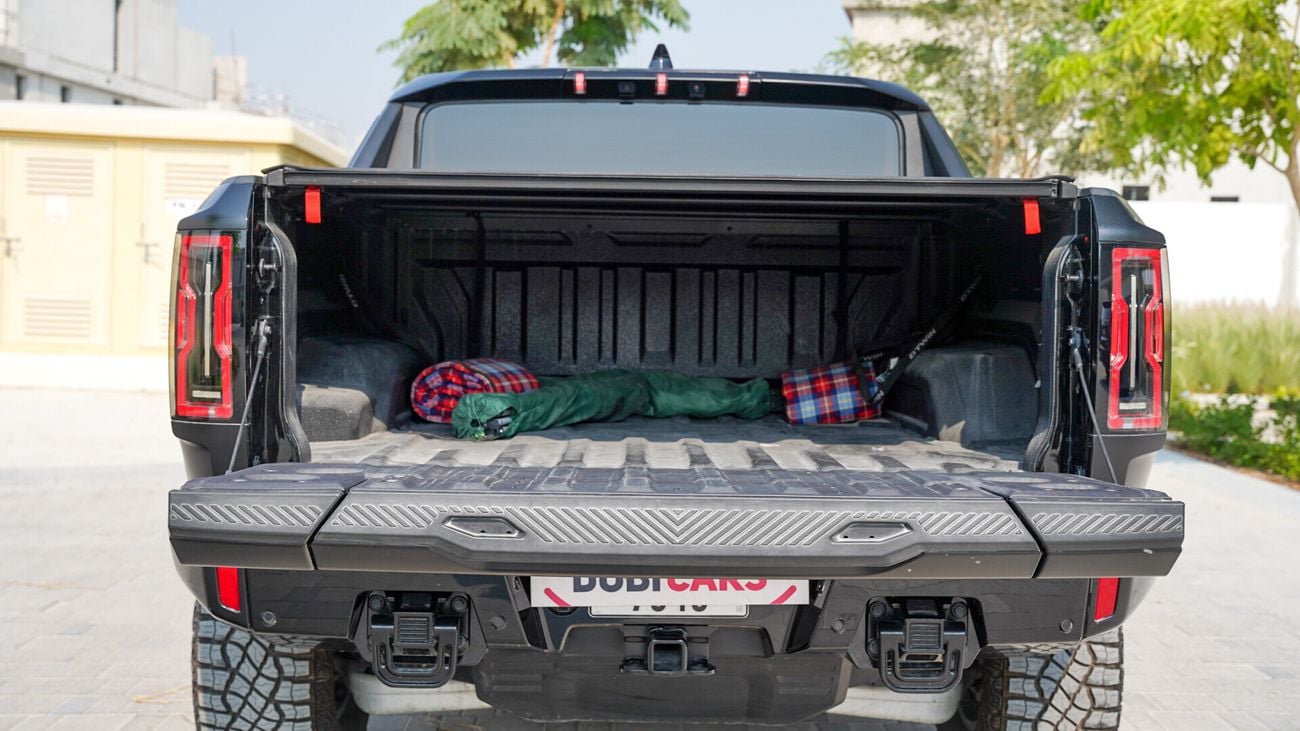 جي أم سي همر EV