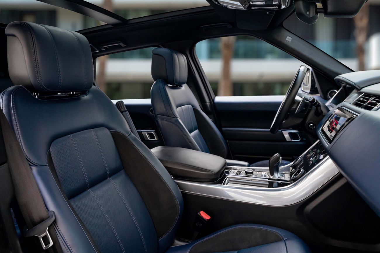 Land Rover Range Rover Sport Range Rover Sport | 3,036 P.M | 0% Downpayment | Range Rover Sport HSE Dynamic