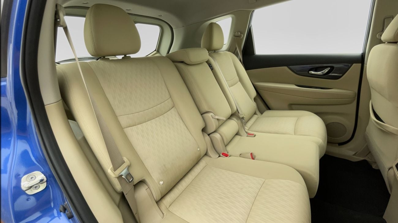 نيسان إكس تريل S 4WD 2.5 | بدون دفعة مقدمة | اختبار القيادة في المنزل