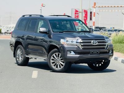 تويوتا لاند كروزر Toyota Land Cruiser RHD