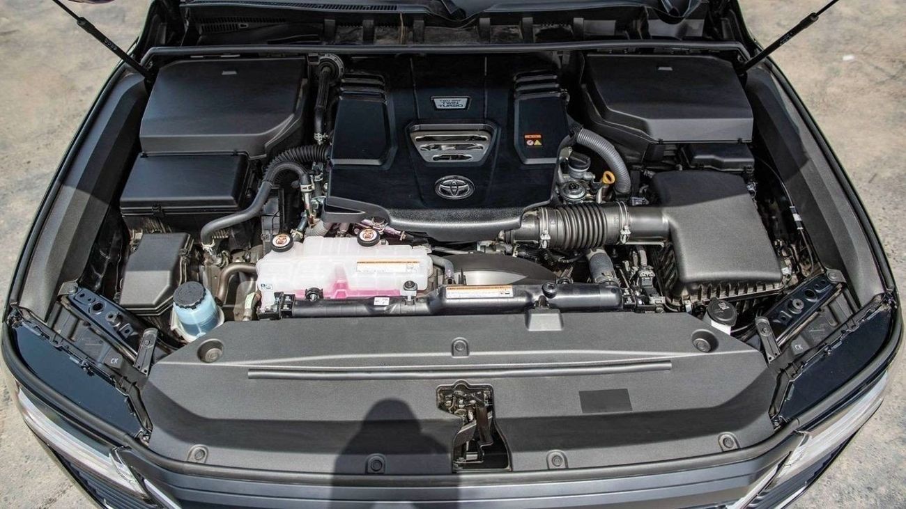 Toyota Land Cruiser LC300 GXR 3.3D AT MY2025 – BLACK