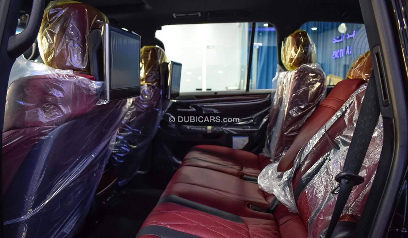 Lexus LX 570 Black Edition S