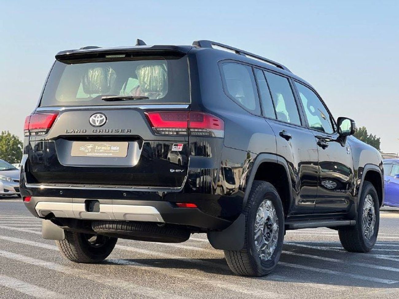 تويوتا لاند كروزر GR-S 3.5L HEV A/T // 2025 // FULL OPTION WITH RADAR , 360 CAMERA , JBL SOUND SYSTEM // SPECIAL OFFER