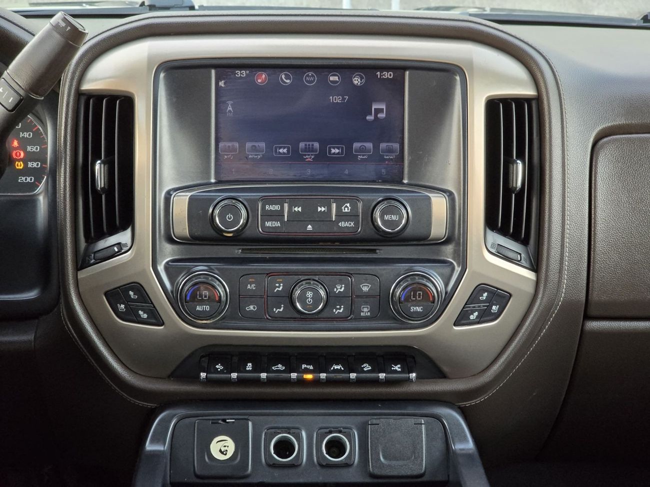 جي أم سي سييرا 1500 Denali 6.2L (425 HP) GMC SIERRA DENALI 2016 GCC 6.2L FULL OPITION // PERFECT CONDITION