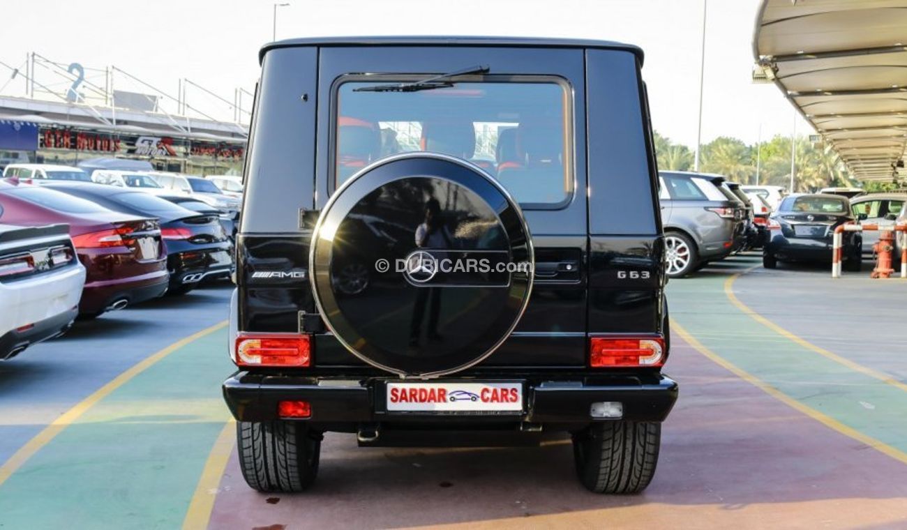 Mercedes Benz G63 AMG V8 Biturbo Without Sunroof