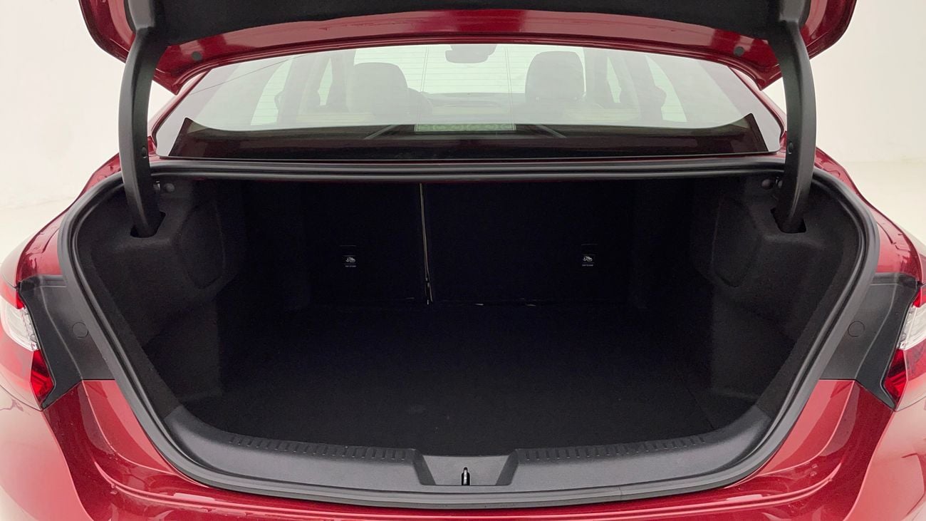 رينو ميجان LE 1.6 | بدون دفعة مقدمة | اختبار قيادة مجاني للمنزل