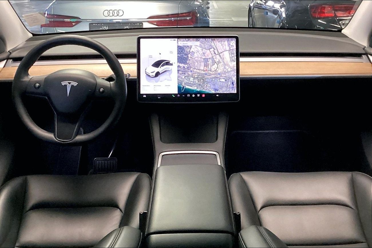 Volvo XC60 T6 R Design | Guaranteed Warranty | 0 Down Payment