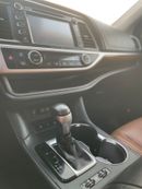 Toyota Highlander 2019 Toyota Highlander 3.5L V6 - Limited Edition Full Option 4x4 AWD - Inside Brown - Special Specs
