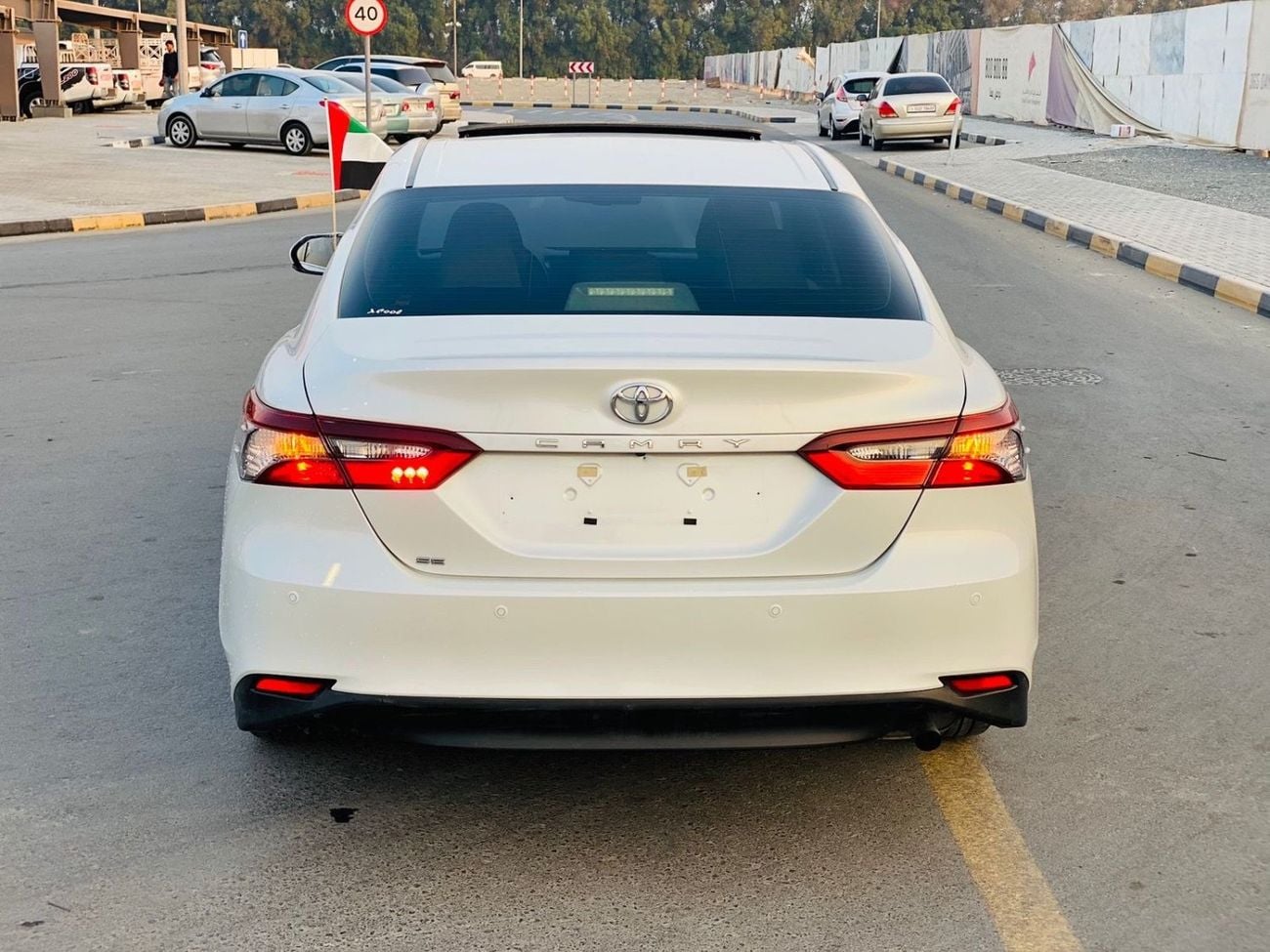 تويوتا كامري SE 2.5L (181 HP)