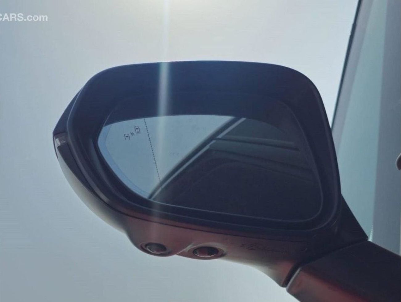 Lexus LM 350h Ready stock in dubai