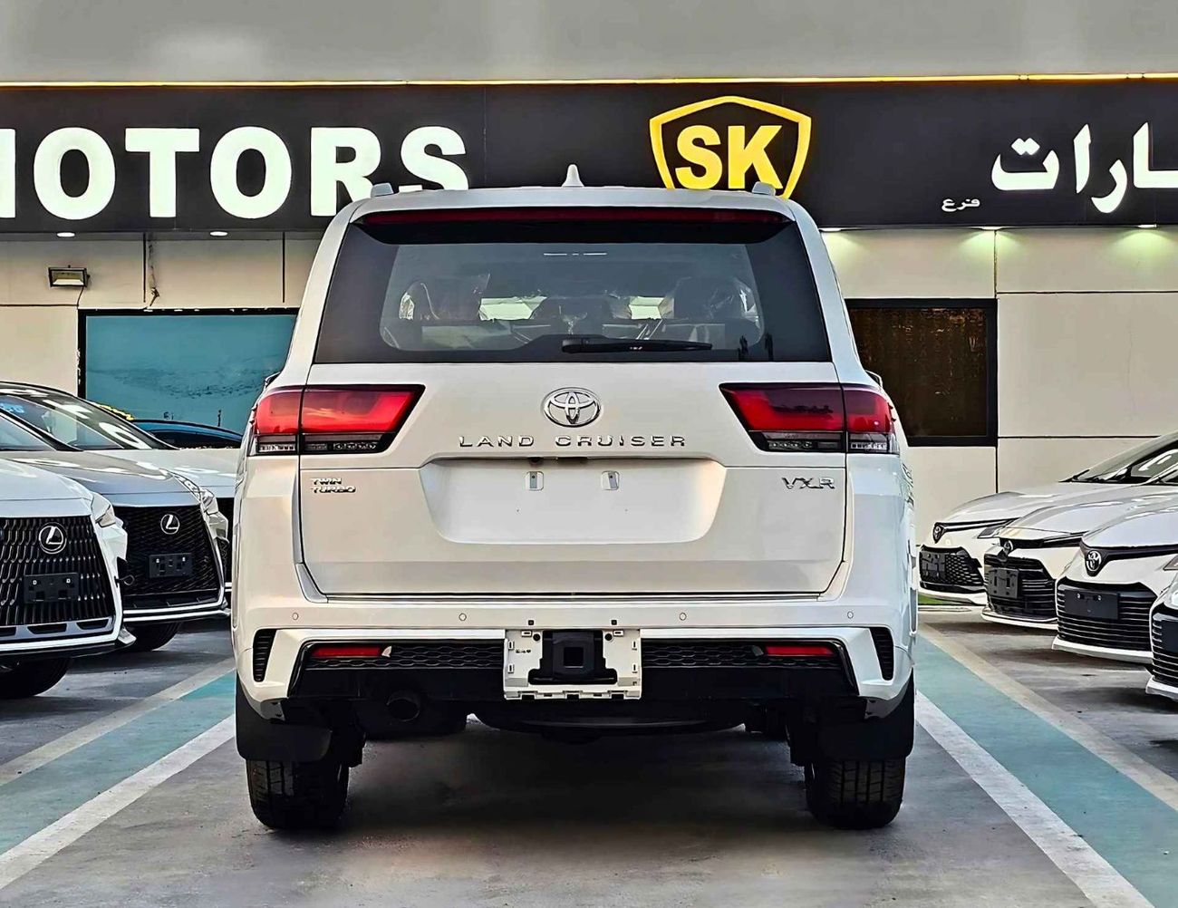 Toyota Land Cruiser VXR 3.5L VXR TWIN TURBO | 3.5L V6 PETROL | POWER WITH LEATHER SEATS | 360* CAMERA | HEADUP DISPLAY |