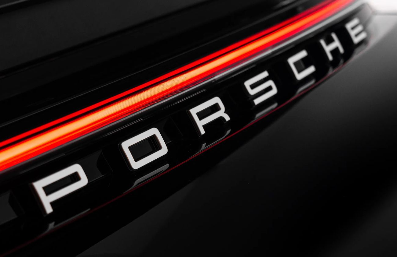 Porsche 911 4.0L F6 Naturally Aspirated Engine