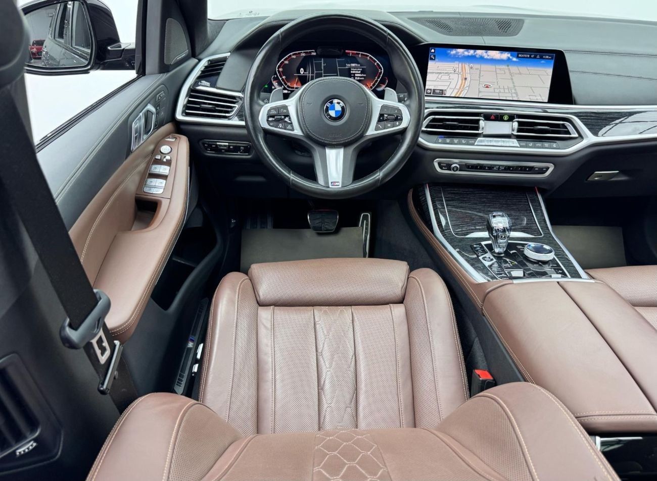 بي أم دبليو X7 40i M Sport Pure 3.0L (340 HP) 2022 BMW X7 xDrive40i M-Sport, 2026 BMW Warranty + Service Pack, Full