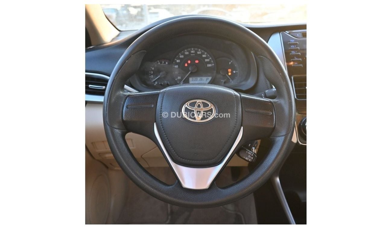 تويوتا يارس 2019 خليجي بحالة ممتازة بدون حوادث صبغ وكالة
