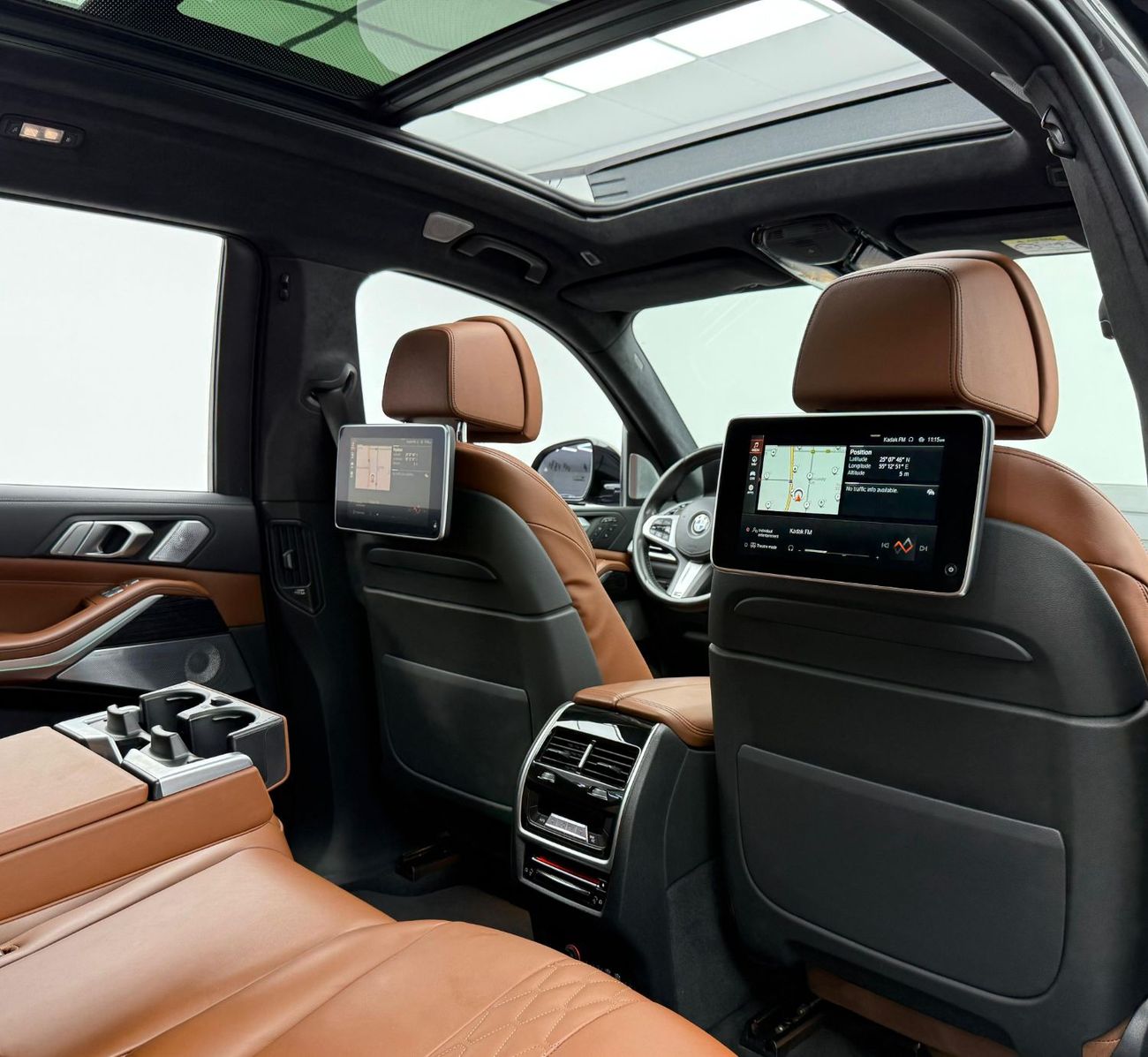 BMW X7 M50i 4.4L (530 HP) 2022 BMW X7 M50i M-Sport, 2028 BMW Warranty + Service Pack, Full BMW Service Hist