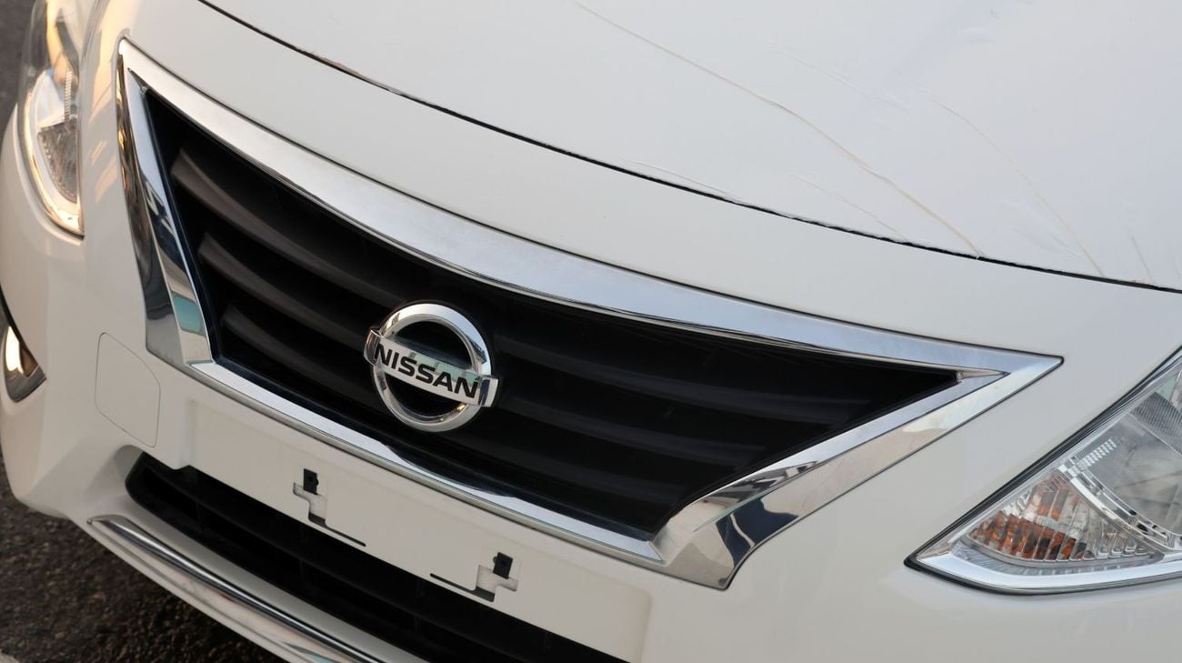Nissan Sunny SV